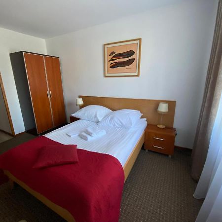 Aparthotel Obiekt "Czarny Rycerz" à Jastrzębie Zdrój Extérieur photo